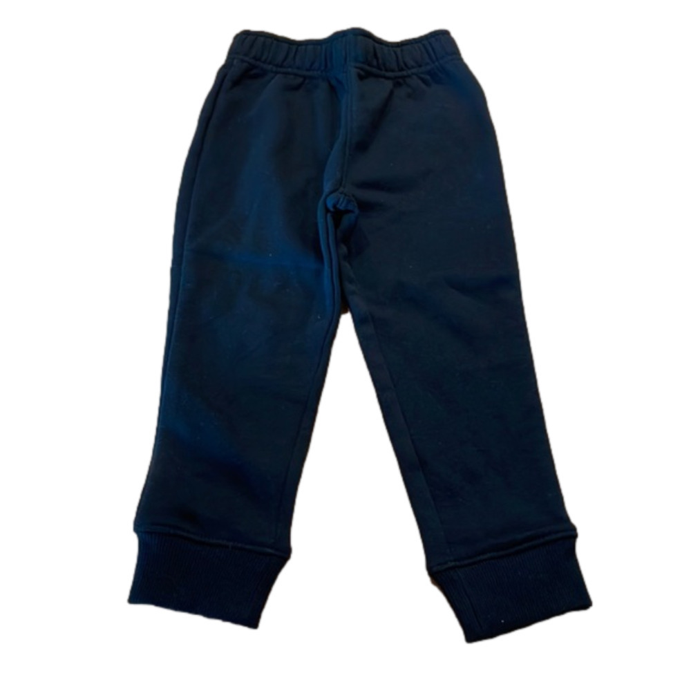 Cat and jack 3 t black bottoms never worn great condition